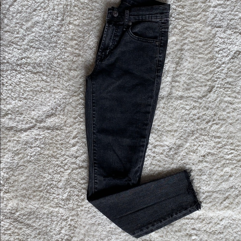 ✰ GAP True Skinny Black Jeans ✰